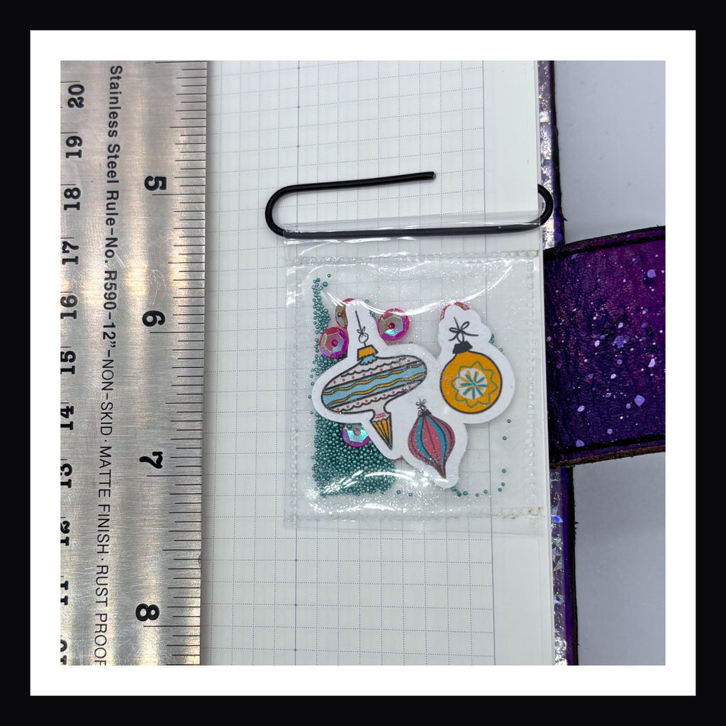 A MCM Christmas Shaker Page Flags